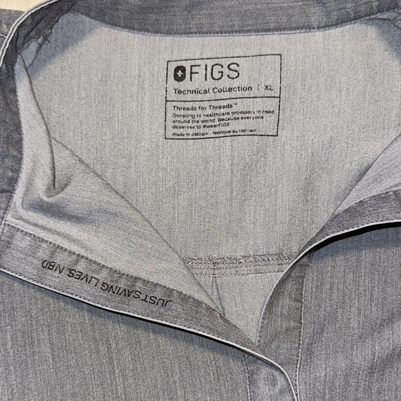 Figs Graphite Scrub set - Picture 3 of 6